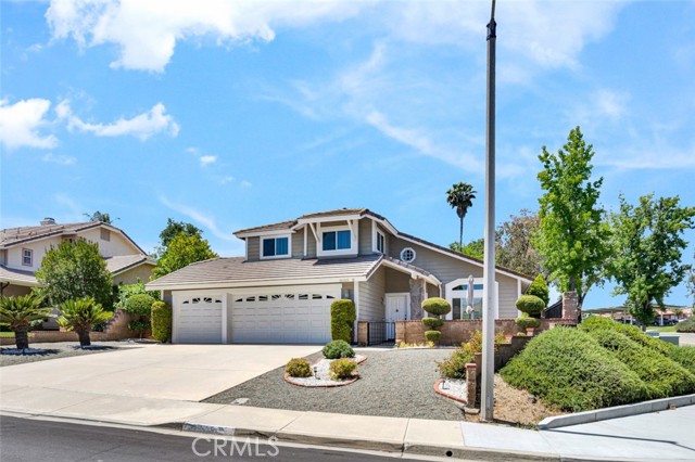 Detail Gallery Image 3 of 41 For 39309 via Monserate, Murrieta,  CA 92563 - 3 Beds | 2/1 Baths