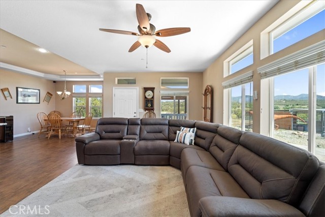 Detail Gallery Image 11 of 63 For 43751 Tule Valley Rd, Aguanga,  CA 92536 - 3 Beds | 2 Baths