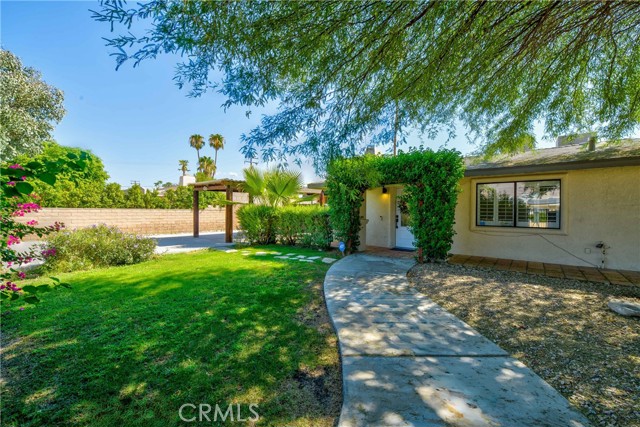 Detail Gallery Image 5 of 30 For 642 S Mountain View Dr, Palm Springs,  CA 92264 - 4 Beds | 3 Baths