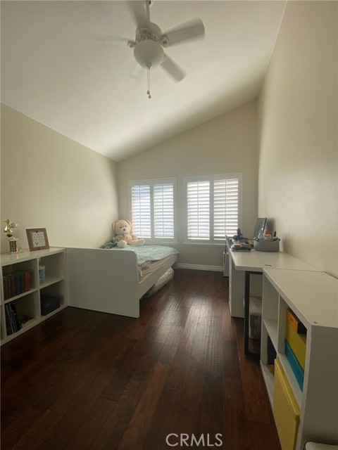 2408 N North Creek Lane, Fullerton CA: https://media.crmls.org/medias/98dce0d4-174c-45c8-8fb2-f830f5ed32c6.jpg