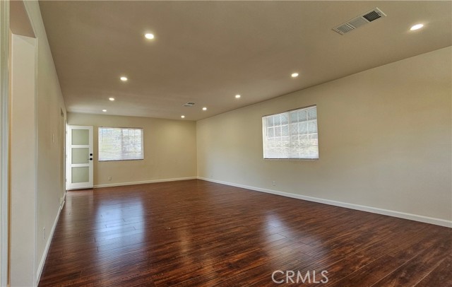 2001 N Verdugo Road, Glendale CA: https://media.crmls.org/medias/98dd988d-b2c6-42e8-9cf3-43249cc249a0.jpg