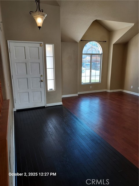 Detail Gallery Image 4 of 32 For 40523 Windsor, Temecula,  CA 92591 - 4 Beds | 3 Baths