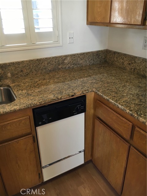 23375 La Crescenta, Mission Viejo CA: https://media.crmls.org/medias/98de0462-3944-4b33-be76-6d4be5c98d4f.jpg