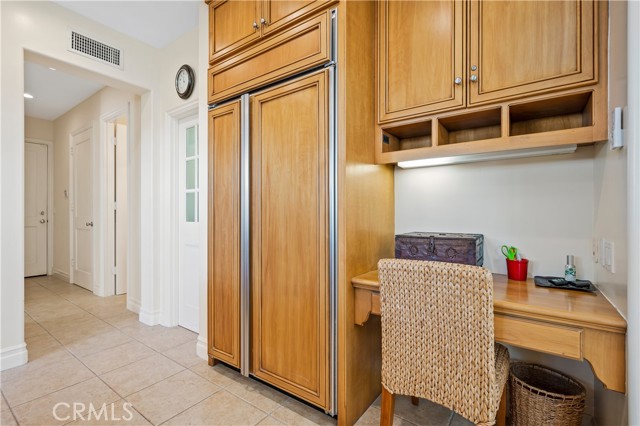334 Locust Street, Laguna Beach CA: https://media.crmls.org/medias/98de4f8c-ef0b-446a-bba7-1c47d2055b13.jpg