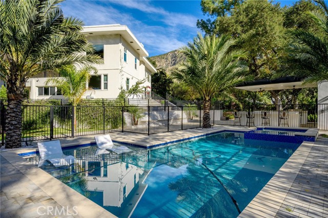 Detail Gallery Image 53 of 70 For 2065 E Altadena, Altadena,  CA 91001 - 7 Beds | 9 Baths