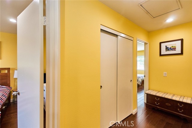531 Juniper Way, La Habra CA: https://media.crmls.org/medias/98def53b-34f5-409d-b0b3-027129283816.jpg
