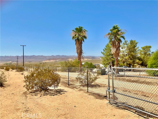 68919 Kachina Drive, 29 Palms CA: https://media.crmls.org/medias/98df6313-2939-45f5-b64c-0c21ecbf0093.jpg