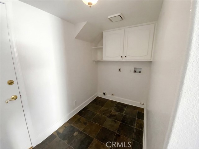 Detail Gallery Image 15 of 42 For 3303 Deaver, Corona,  CA 92882 - 3 Beds | 3 Baths