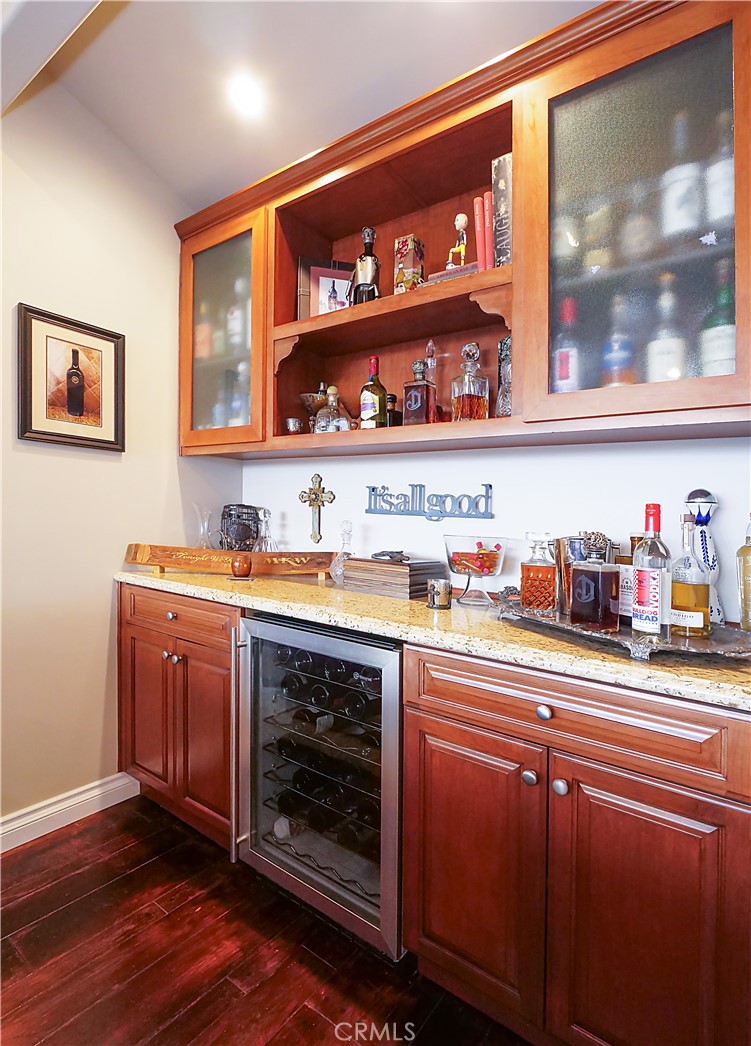 MLS #SB25175764 img 9