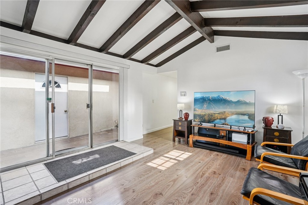 MLS #SB25274589 image #3