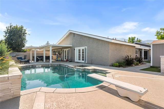 1092 Deborah Street, Upland CA: https://media.crmls.org/medias/98e210a0-7c13-449b-868f-7238b4fdd7ee.jpg