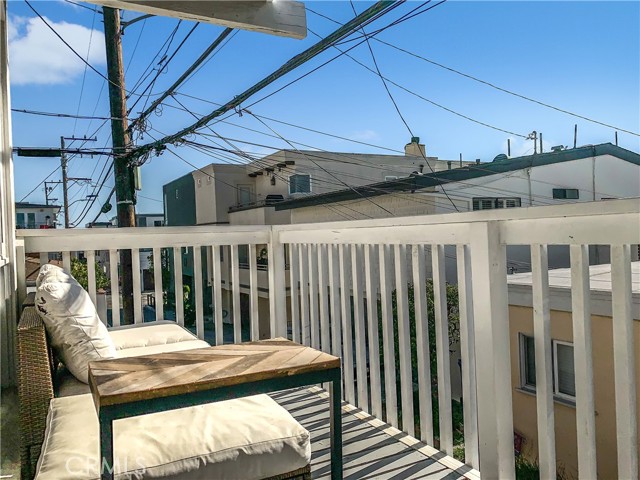 3316 Vista Drive, Manhattan Beach, California 90266, 4 Bedrooms Bedrooms, ,3 BathroomsBathrooms,Residential,Sold,Vista,SB21064445