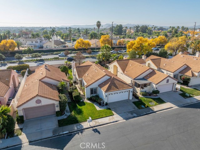 Detail Gallery Image 2 of 32 For 28297 Valombrosa Dr, Menifee,  CA 92584 - 2 Beds | 2 Baths