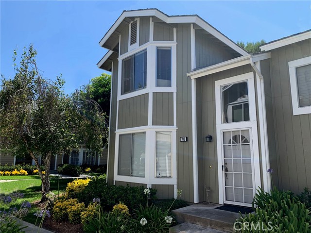 Detail Gallery Image 2 of 20 For 78 Monroe #126,  Irvine,  CA 92620 - 3 Beds | 2/1 Baths