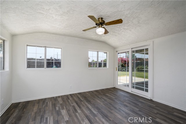 13414 Mystic Street, Whittier CA: https://media.crmls.org/medias/98e35c6c-f885-4184-b016-295785ab68b1.jpg