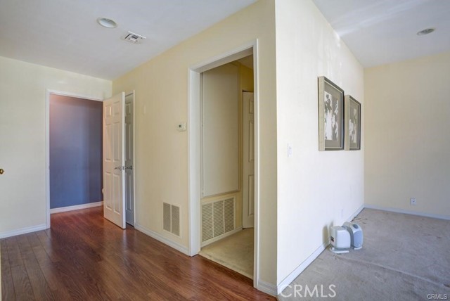 Detail Gallery Image 20 of 35 For 1601 Hilts Ave #3,  Los Angeles,  CA 90024 - 2 Beds | 2/1 Baths