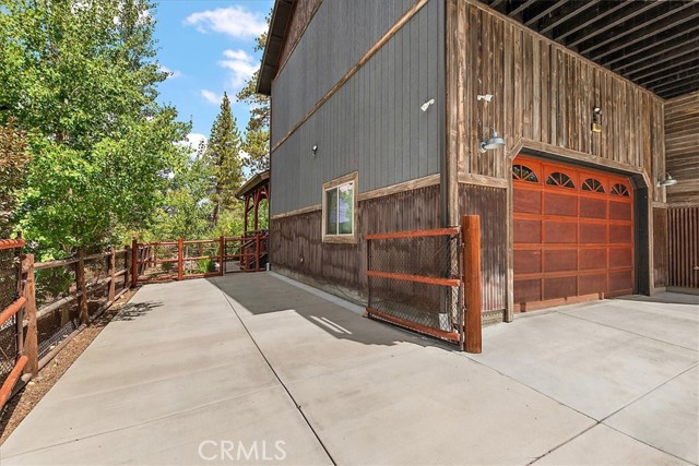 Detail Gallery Image 41 of 45 For 40944 Seneca Trl, Big Bear Lake,  CA 92315 - 4 Beds | 3 Baths