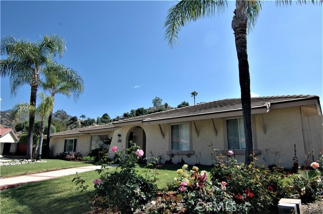 1364 Pebble Springs Ln, Glendora, CA 91741