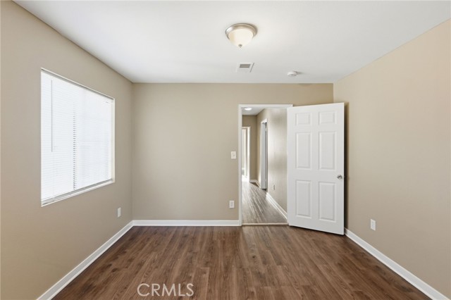 Detail Gallery Image 21 of 31 For 2010 N Corlett, Los Angeles,  CA 90059 - 3 Beds | 2 Baths