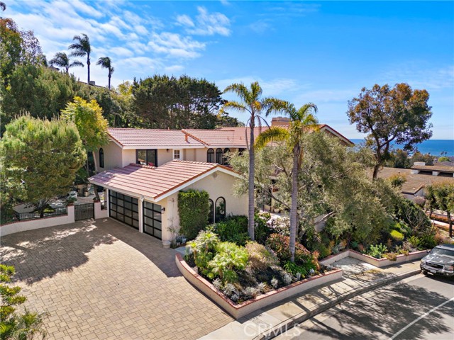 Detail Gallery Image 4 of 46 For 604 Avenida Acapulco, San Clemente,  CA 92672 - 5 Beds | 3/1 Baths