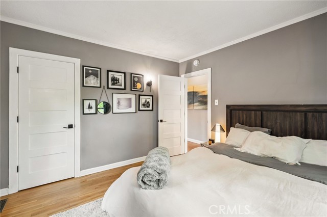 1812 Las Flores Drive, Los Angeles CA: https://media.crmls.org/medias/98e523c3-e708-4465-b2ae-511f65cf1f7c.jpg