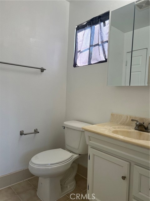 Detail Gallery Image 19 of 32 For 2425 Florence Bld, Blythe,  CA 92225 - 4 Beds | 3 Baths