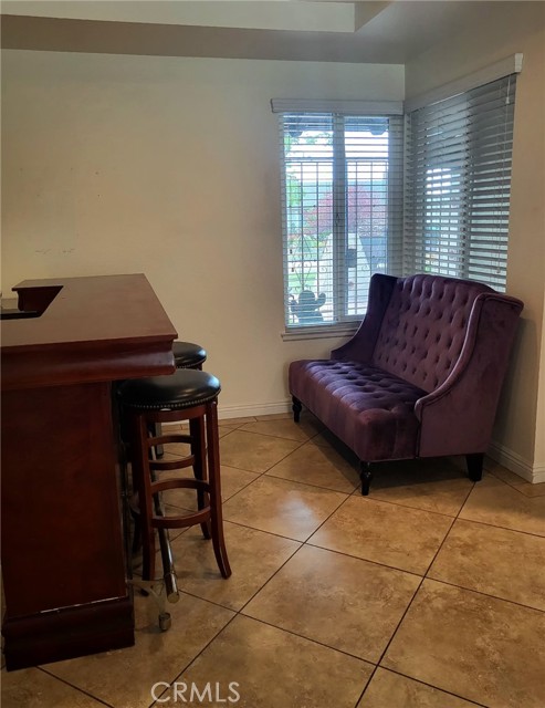 Detail Gallery Image 8 of 21 For 3758 Piedmont Dr, Highland,  CA 92346 - 3 Beds | 2 Baths