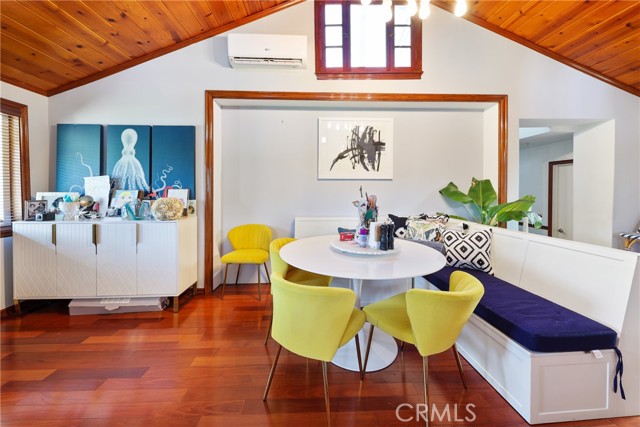 Detail Gallery Image 9 of 54 For 2642 Westminster Pl, Costa Mesa,  CA 92627 - 3 Beds | 2 Baths