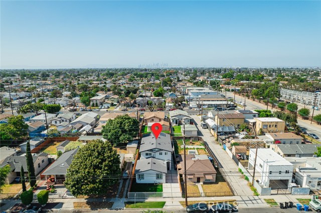 941 E 97th Street, Los Angeles CA: https://media.crmls.org/medias/98e6360b-72f8-47aa-a656-35feb27d03cc.jpg