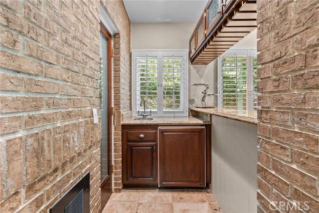 19222 Mayall Street, Northridge CA: https://media.crmls.org/medias/98e8e33c-cff9-4ee1-a6cd-54d94d0699c7.jpg