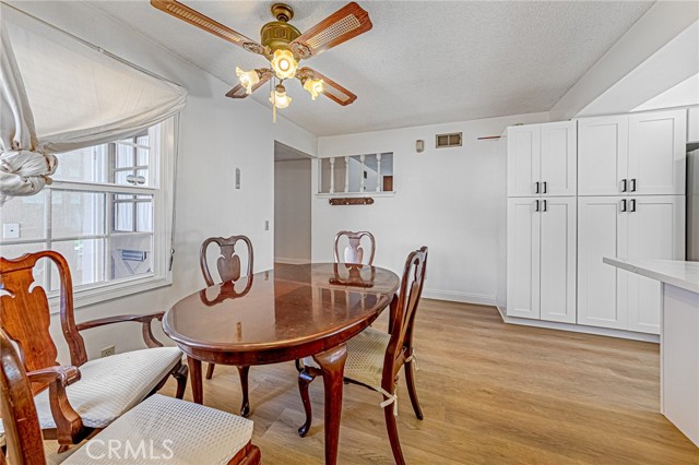 Detail Gallery Image 10 of 44 For 559 Traverse, Costa Mesa,  CA 92626 - 3 Beds | 2 Baths