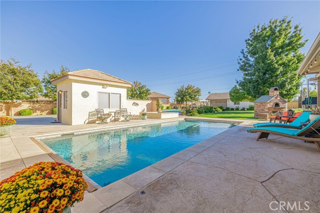 Image 51 of 72 For 2534 Desert Rose Drive