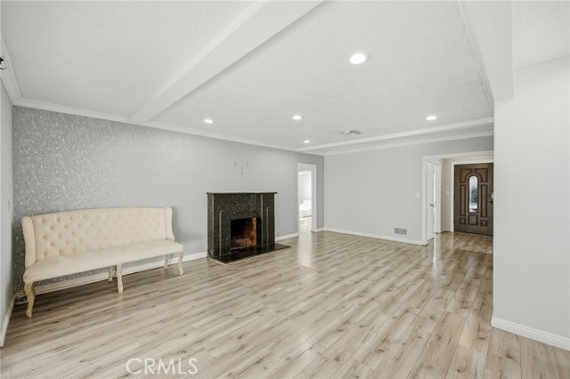 Detail Gallery Image 15 of 28 For 7108 Mammoth, Van Nuys,  CA 91405 - 3 Beds | 2 Baths