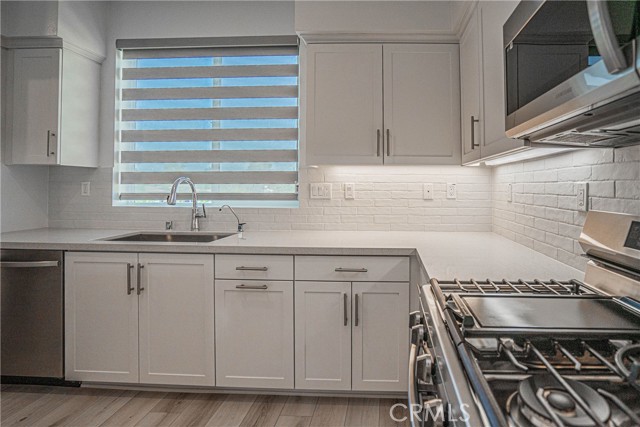 Detail Gallery Image 22 of 48 For 2317 W Broadway #6,  Anaheim,  CA 92804 - 4 Beds | 3/1 Baths