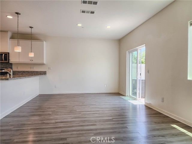 Detail Gallery Image 15 of 69 For 27377 Caprock Way, Moreno Valley,  CA 92555 - 3 Beds | 2/1 Baths