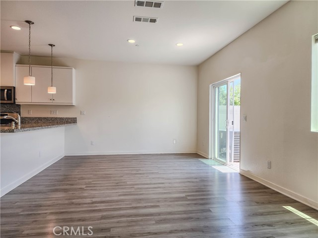 Detail Gallery Image 15 of 69 For 27377 Caprock Way, Moreno Valley,  CA 92555 - 3 Beds | 2/1 Baths