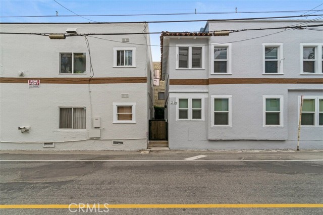 12 1/2 25th Place, Venice CA: https://media.crmls.org/medias/98eb3b62-956c-43ef-8fb5-db526430549f.jpg