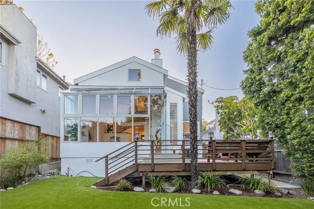 2704 Laurel Avenue, Manhattan Beach, California 90266, 4 Bedrooms Bedrooms, ,4 BathroomsBathrooms,Residential,Sold,Laurel,SB22216035