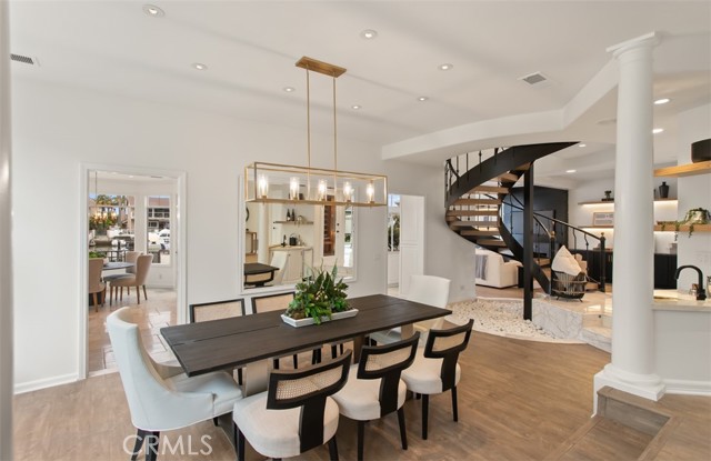 16201 Santa Barbara Lane, Huntington Beach CA: https://media.crmls.org/medias/98eba07c-711a-4ec7-a8ba-d4e748b406d6.jpg