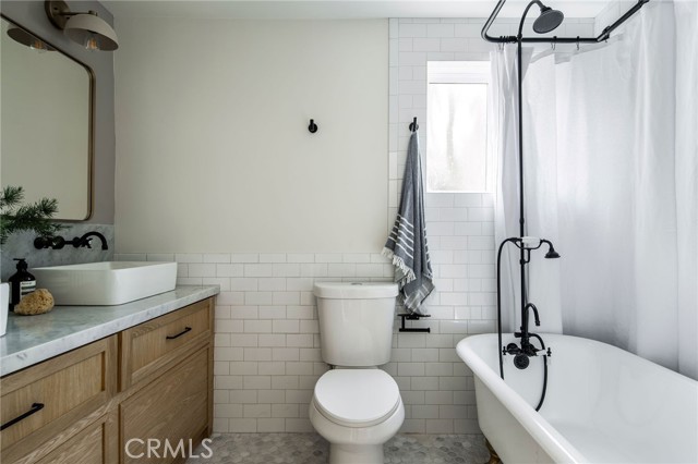 Detail Gallery Image 33 of 57 For 1321 Wildwood Dr, Los Angeles,  CA 90041 - 3 Beds | 2 Baths