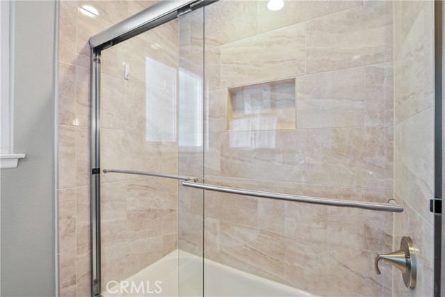 Detail Gallery Image 30 of 40 For 340 E Riverdale, Orange,  CA 92865 - 5 Beds | 3 Baths