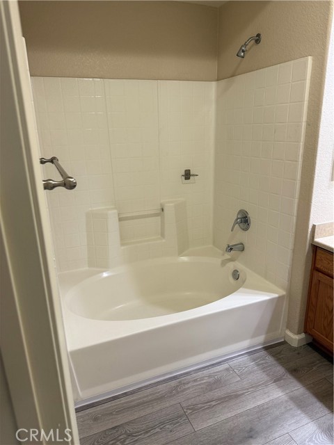 41410 Juniper Street, Murrieta CA: https://media.crmls.org/medias/98ecb2a0-416e-4d4e-a9a5-fc29169bca9e.jpg