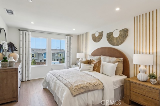 Detail Gallery Image 14 of 23 For 15525 April Dawn Way #3,  Fontana,  CA 92336 - 3 Beds | 2/1 Baths