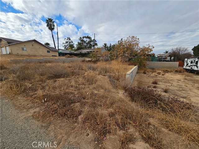 Detail Gallery Image 6 of 6 For 29315 Gunder, Lake Elsinore,  CA 92530 - – Beds | – Baths