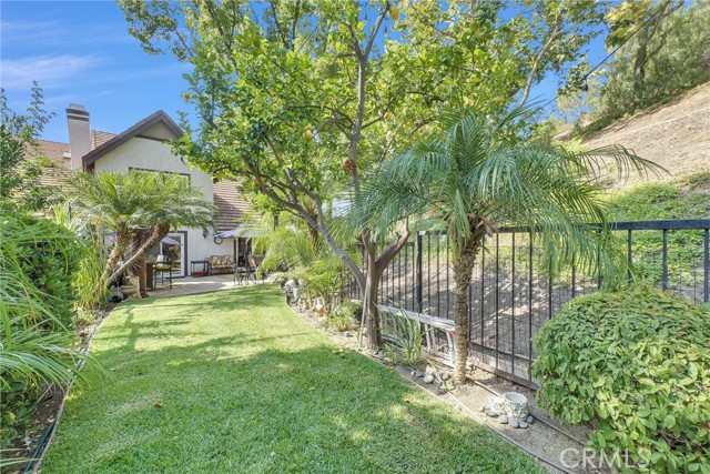 Detail Gallery Image 13 of 68 For 6136 E Morningview Dr #31,  Anaheim Hills,  CA 92807 - 3 Beds | 4 Baths