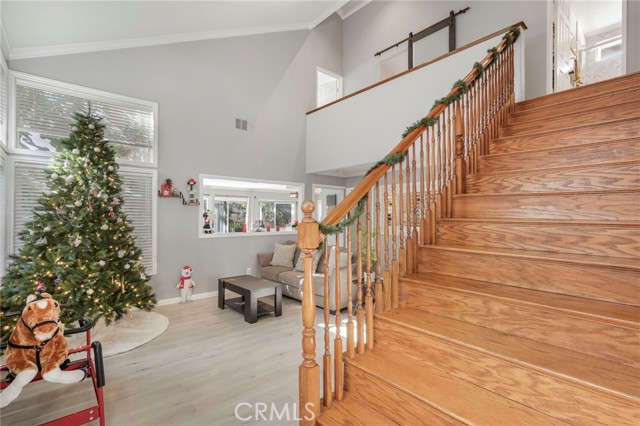 Detail Gallery Image 3 of 43 For 3670 Windstorm Way, Riverside,  CA 92503 - 4 Beds | 2/1 Baths