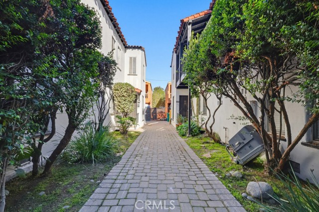 Detail Gallery Image 36 of 38 For 1527 E 3rd #1531,  Long Beach,  CA 90802 - 2 Beds | 1 Baths