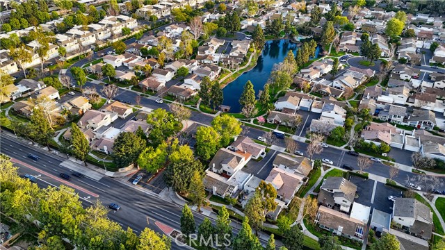 Detail Gallery Image 3 of 20 For 2005 W West Wind, Santa Ana,  CA 92704 - 2 Beds | 2 Baths