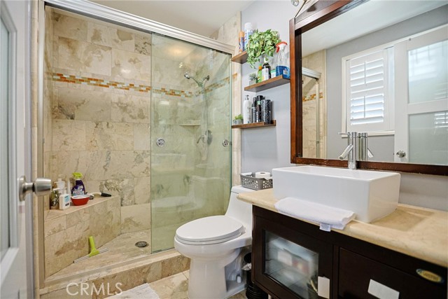 Image 23 of 53 For 12 Silverwood 19