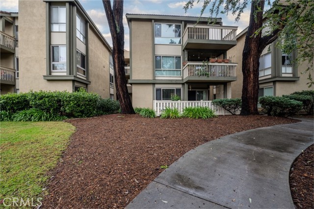 254 Sequoia Court, 36 photo 2